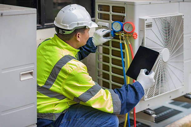 Professional Hvac technician working in Springport, MI